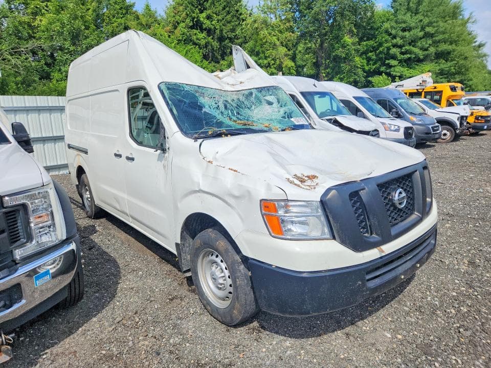 2021 NISSAN NV 2500 HD S 4