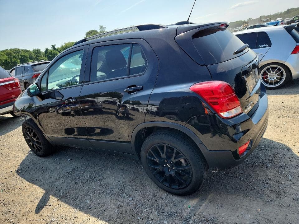2022 CHEVROLET TRAX 1LT 2