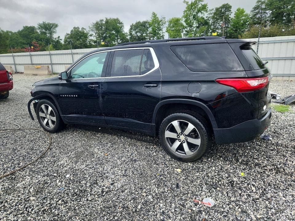 2020 CHEVROLET TRAVERSE LT 2