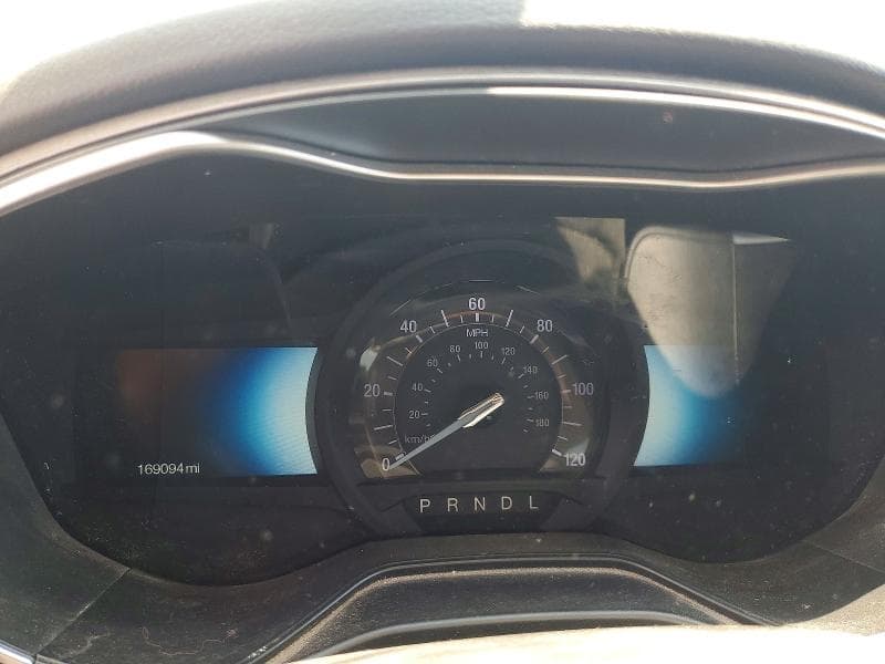 2019 FORD FUSION SE 9