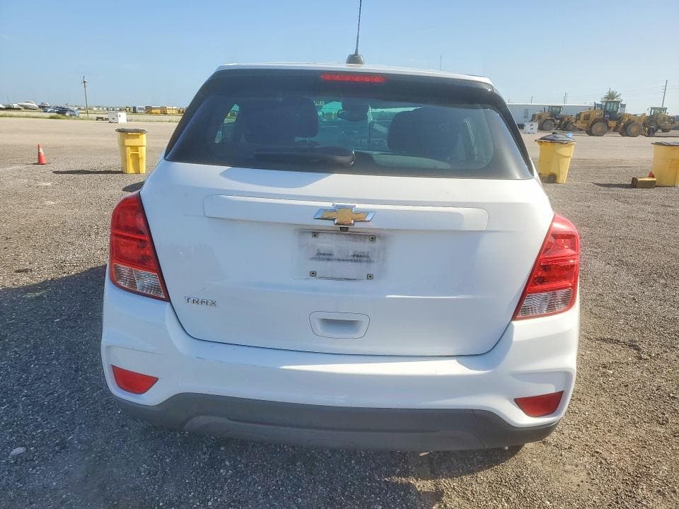 2017 CHEVROLET TRAX LS 6