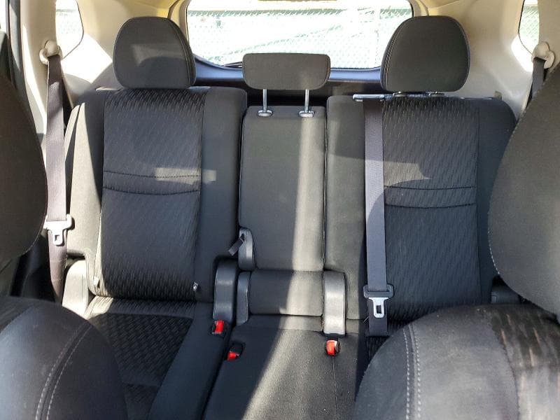 2017 NISSAN ROGUE SV 10