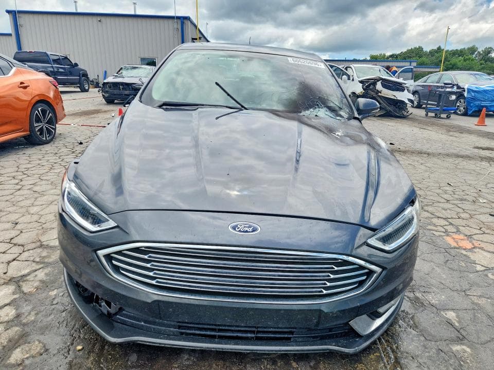 2018 FORD FUSION TITANIUM/PLATINUM 5