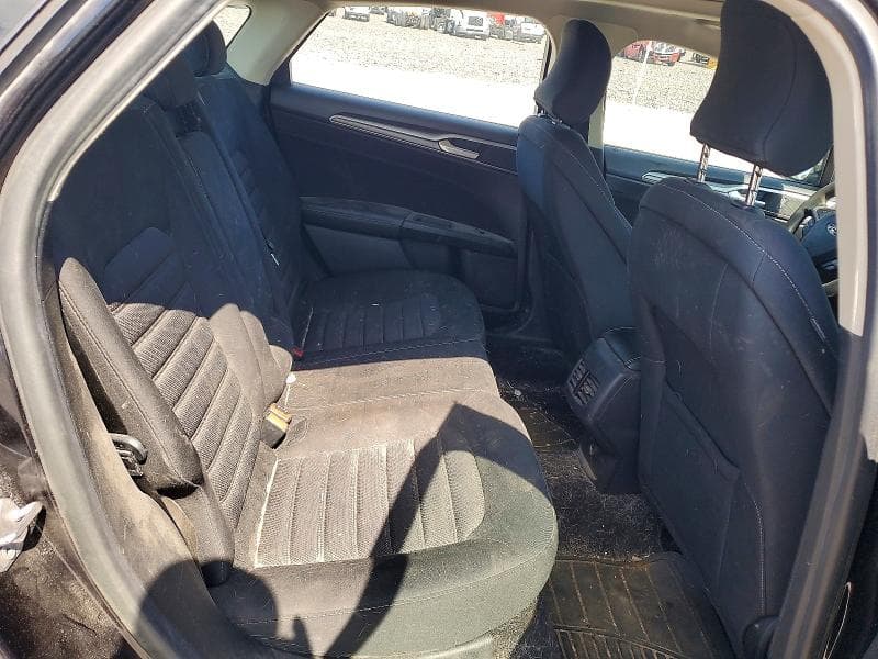 2019 FORD FUSION SE 10