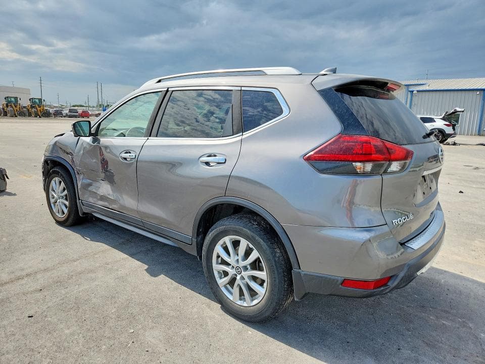 2018 NISSAN ROGUE SV 2