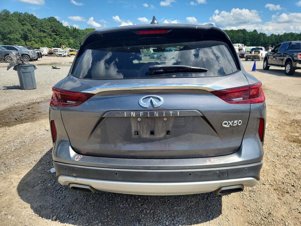 2023 INFINITI QX50 LUXE 6