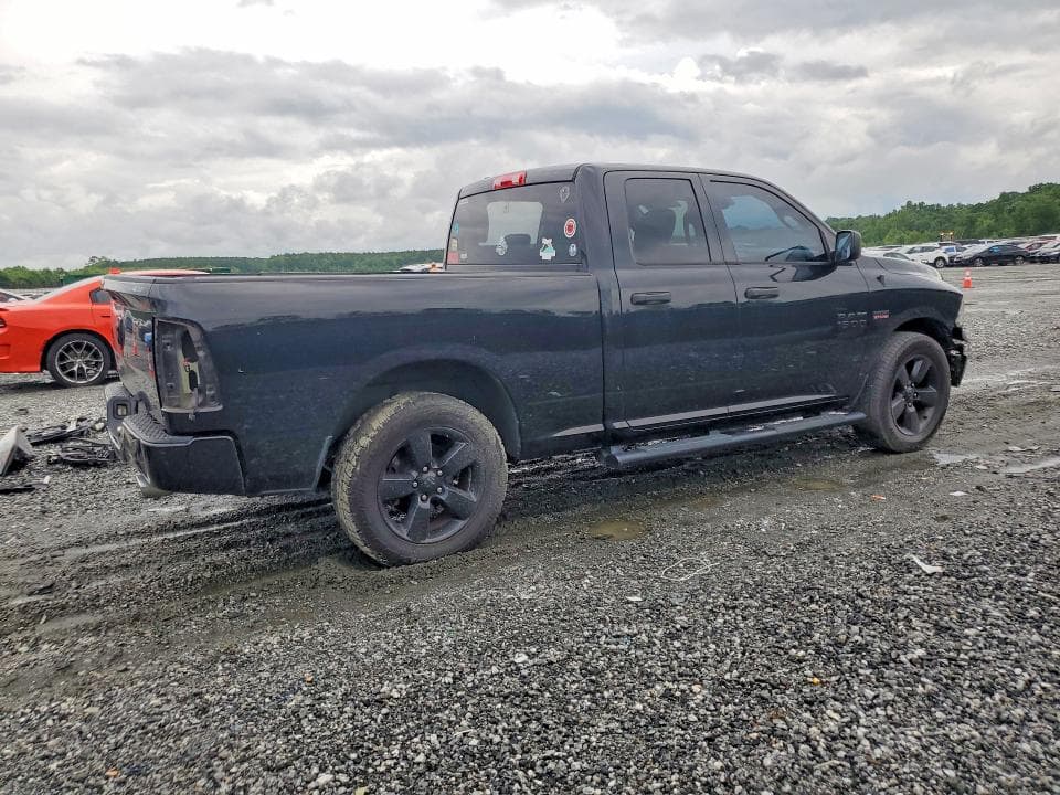 2016 RAM 1500 ST 3