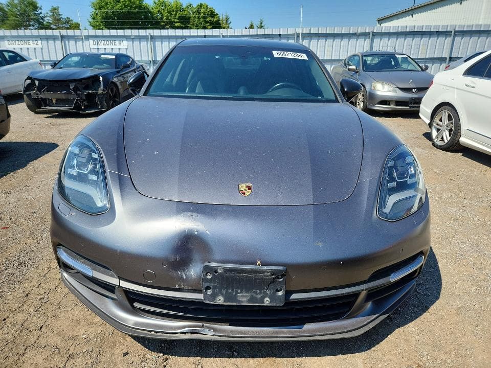 2018 PORSCHE PANAMERA 4 E-HYBRID 5