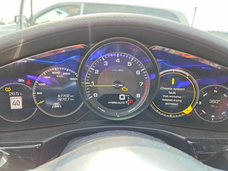 2018 PORSCHE PANAMERA 4 E-HYBRID 9