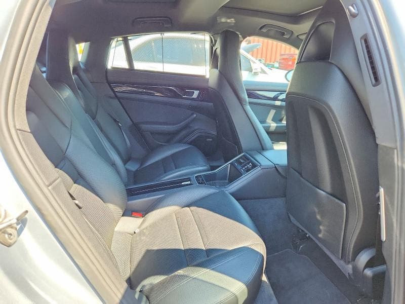 2018 PORSCHE PANAMERA 4 E-HYBRID 10