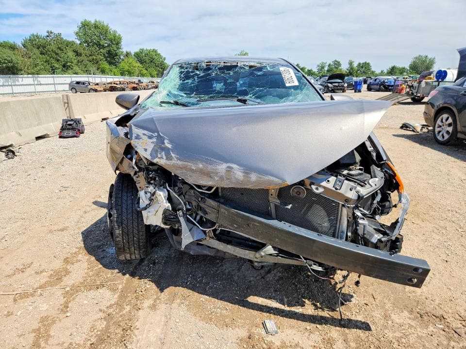 2017 TOYOTA COROLLA LE 5