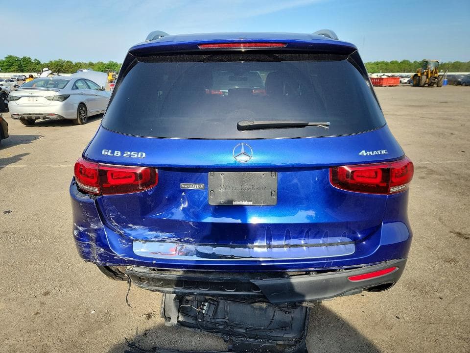 2021 MERCEDES-BENZ GLB 250 4MATIC 6