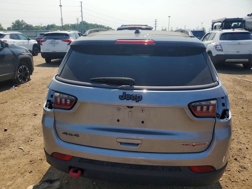 2017 JEEP COMPASS TRAILHAWK 6
