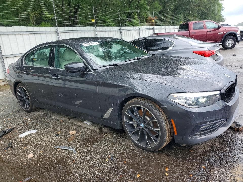 2018 BMW 530E 4