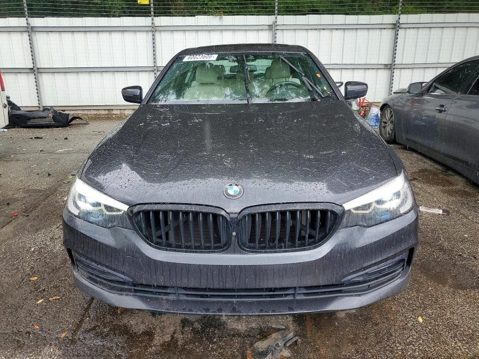 2018 BMW 530E 5