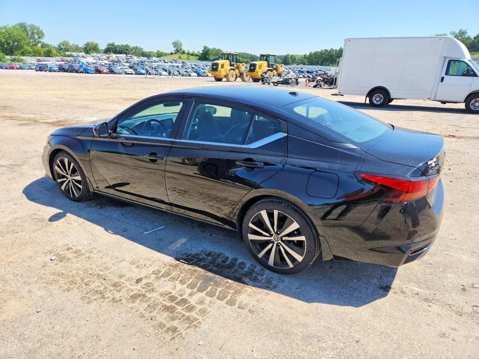 2020 NISSAN ALTIMA SR 2