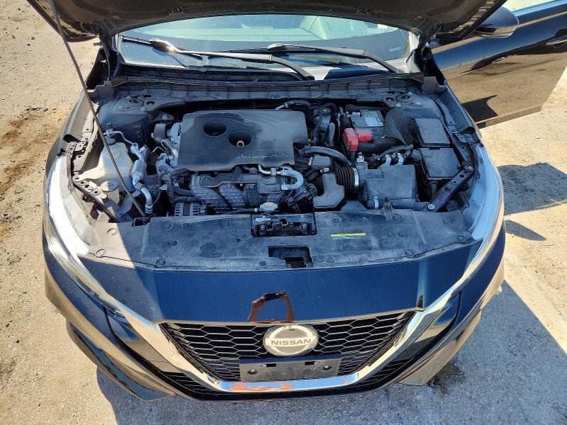 2020 NISSAN ALTIMA SR 11