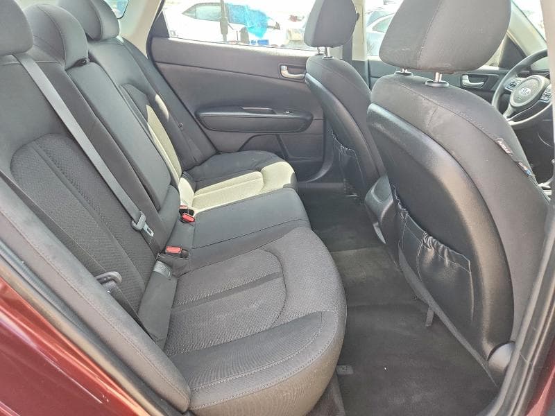 2018 KIA OPTIMA LX 10