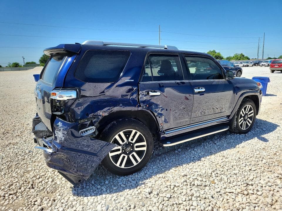 2024 TOYOTA 4RUNNER LIMITED 3
