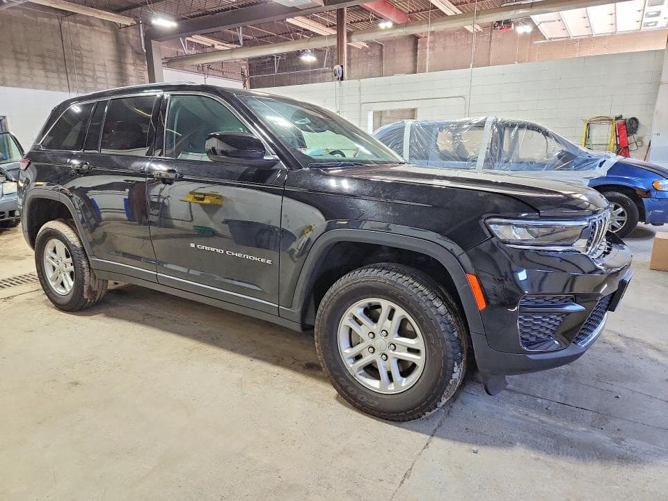 2023 JEEP GRAND CHEROKEE LAREDO LAREDO 4