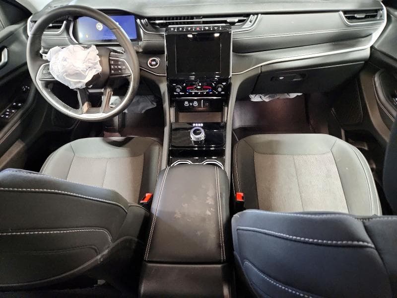 2023 JEEP GRAND CHEROKEE LAREDO LAREDO 8