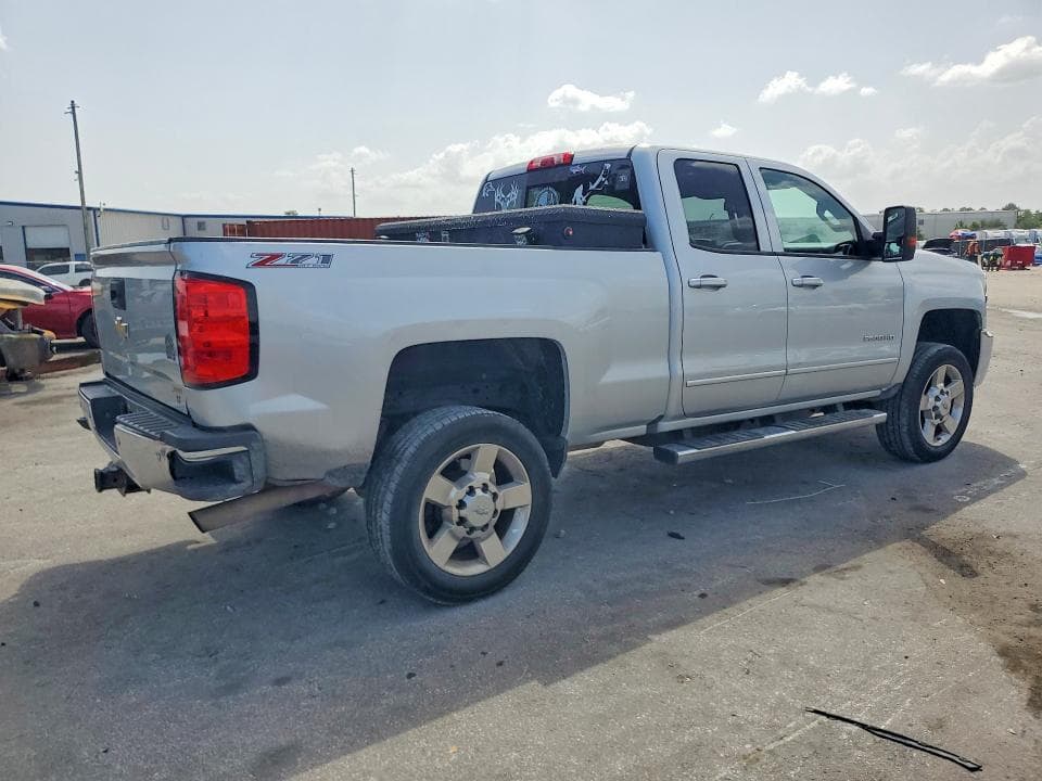 2017 CHEVROLET SILVERADO K2500 HEAVY DUTY LT 3