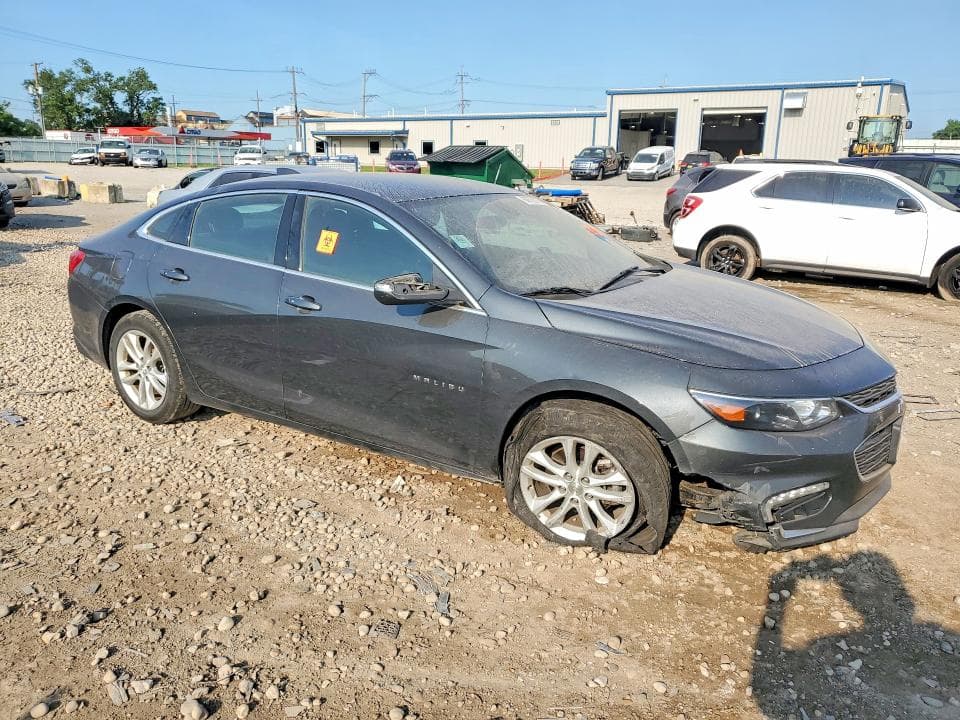 2017 CHEVROLET MALIBU LT 4