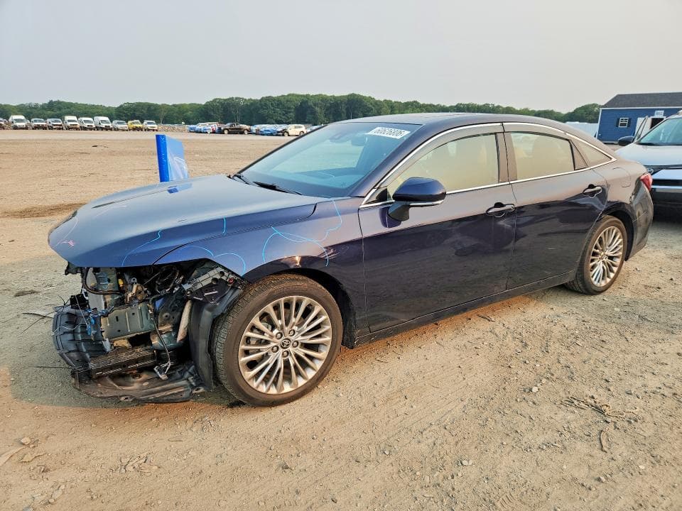 2022 TOYOTA AVALON LIMITED 1