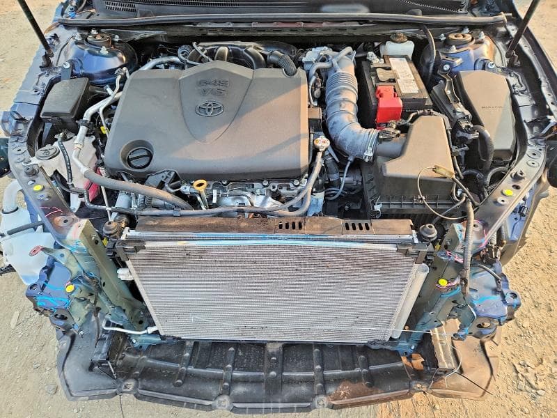 2022 TOYOTA AVALON LIMITED 11