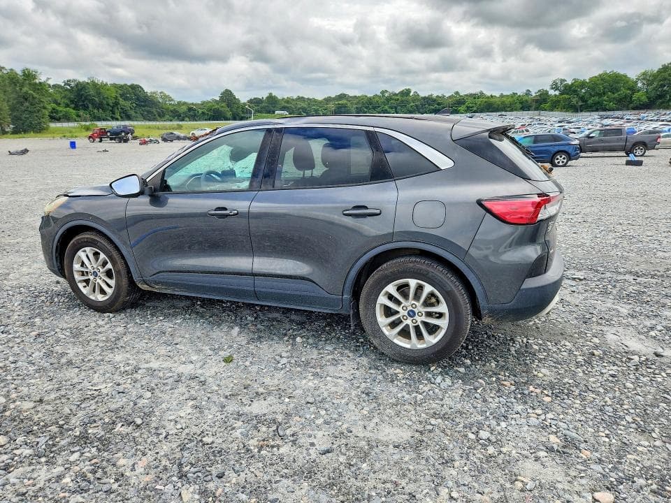 2020 FORD ESCAPE SE 2