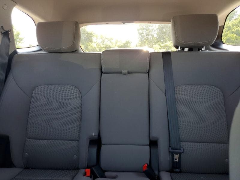 2018 HYUNDAI SANTA FE SE 10