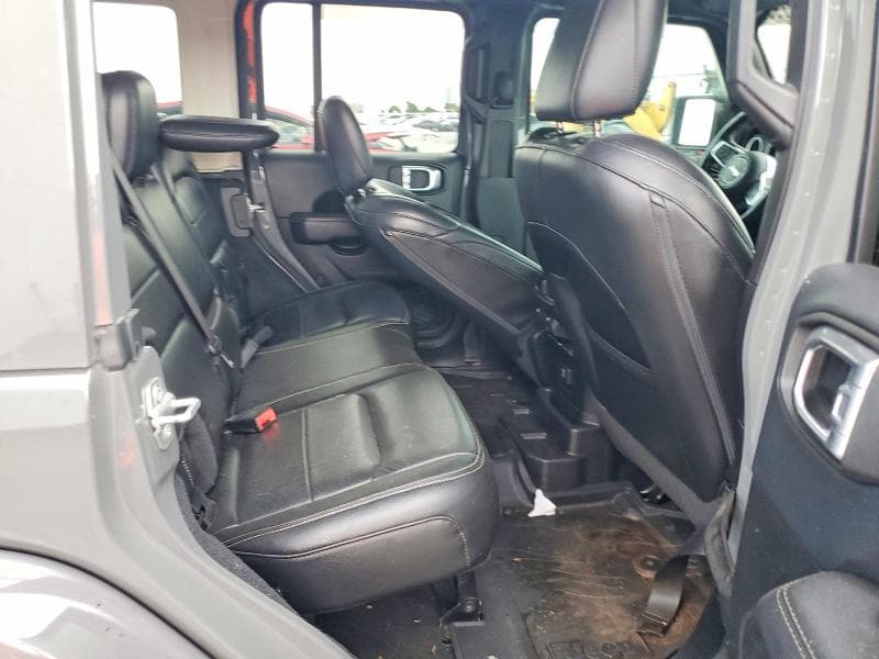 2018 JEEP WRANGLER UNLIMITED SAHARA 11