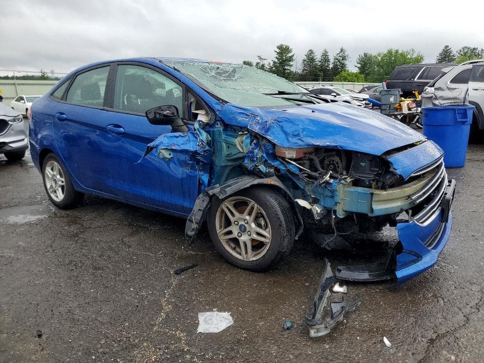 2019 FORD FIESTA SE 4