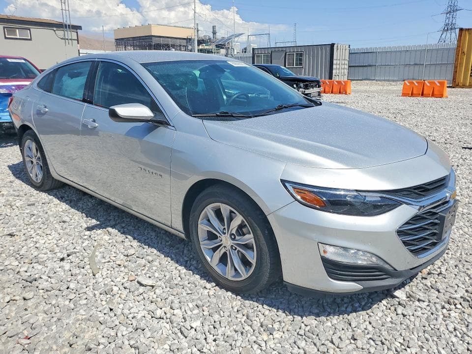 2022 CHEVROLET MALIBU LT 4