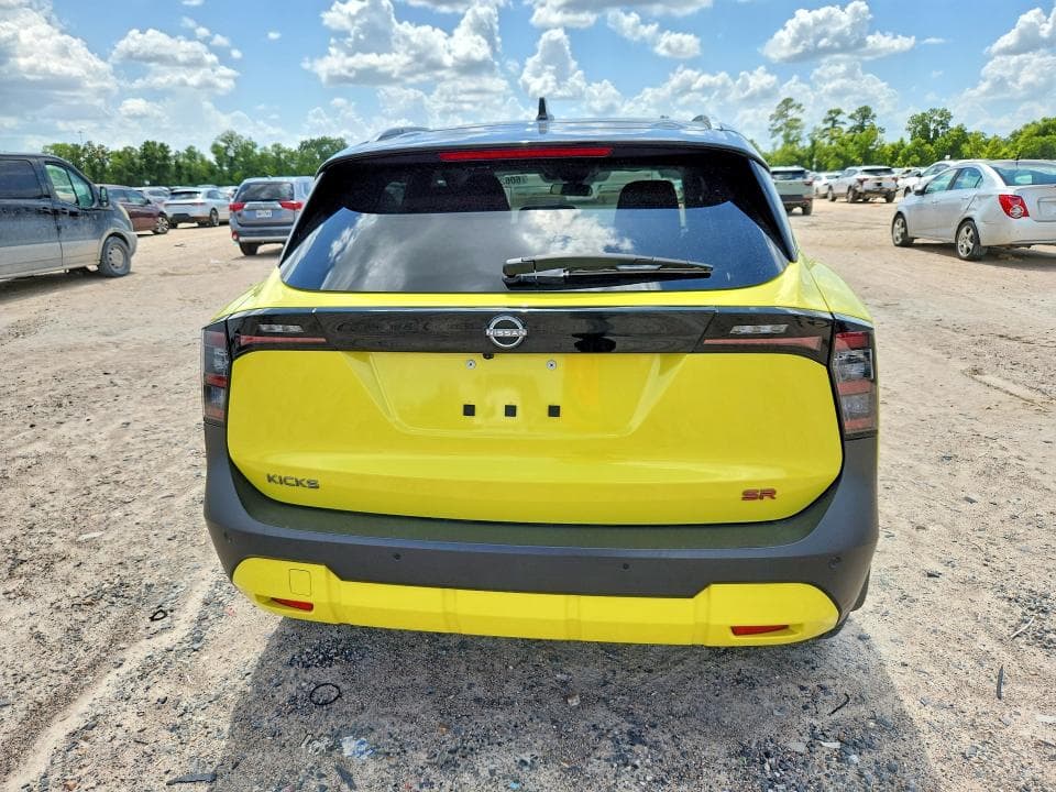 2025 NISSAN KICKS SR SR 6