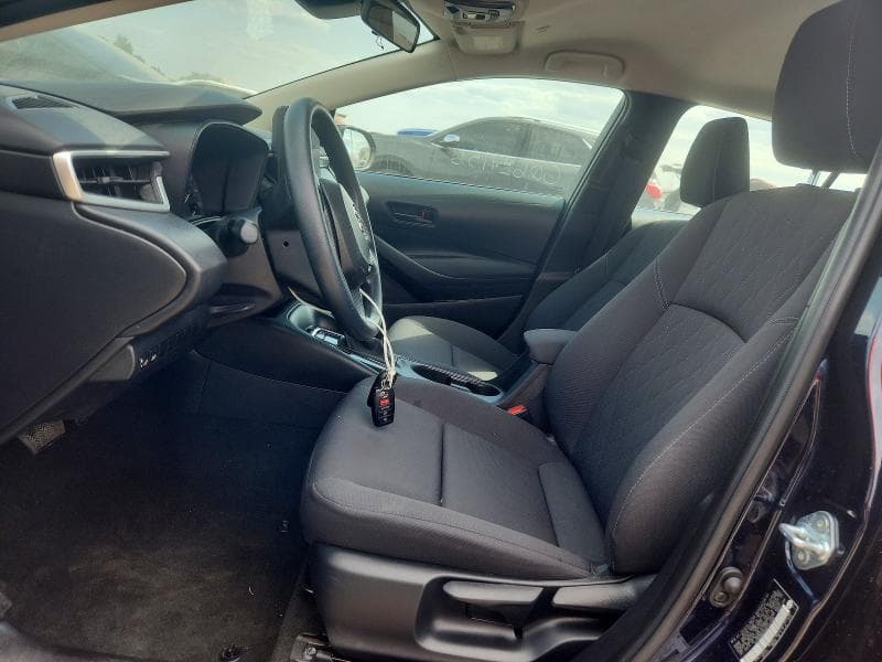 2024 TOYOTA COROLLA LE 7