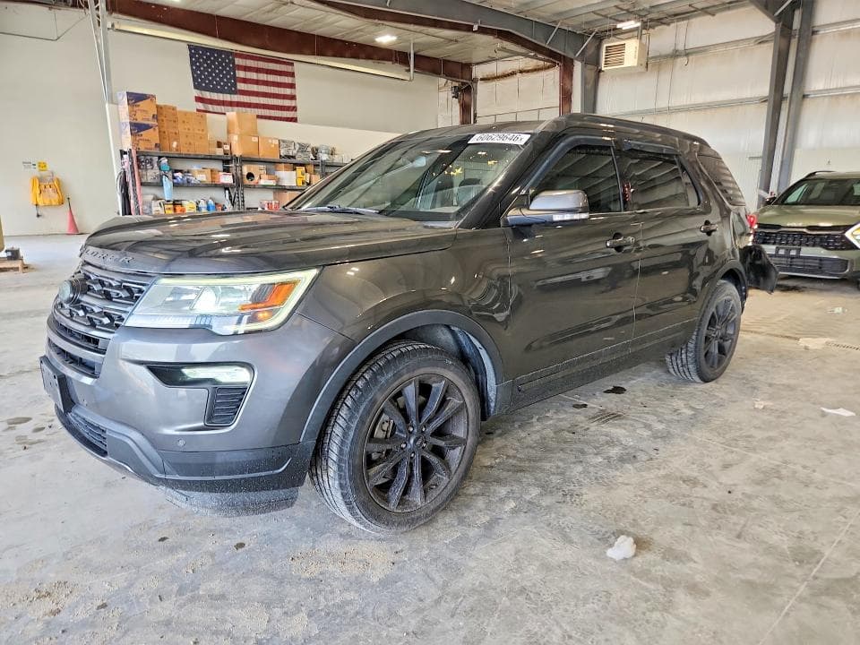 2018 FORD EXPLORER XLT - 1