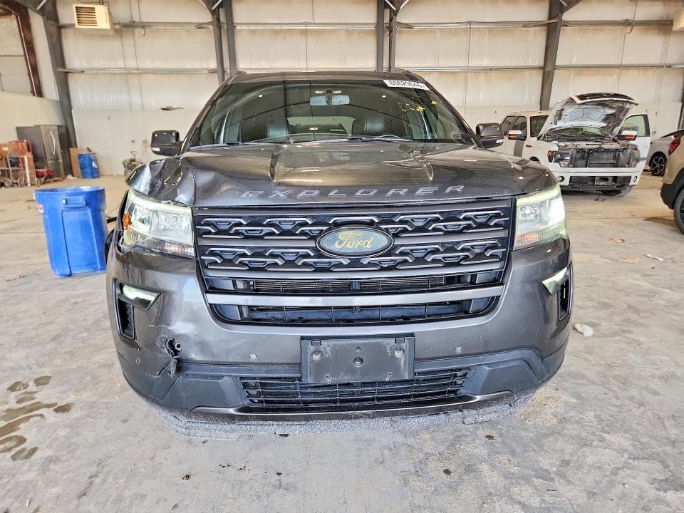2018 FORD EXPLORER XLT 5