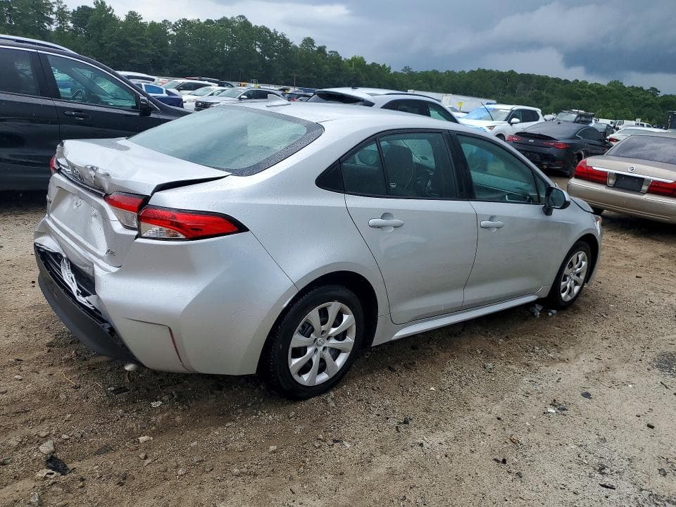 2024 TOYOTA COROLLA LE 3