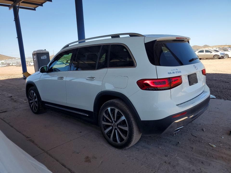 2022 MERCEDES-BENZ GLB 250 2