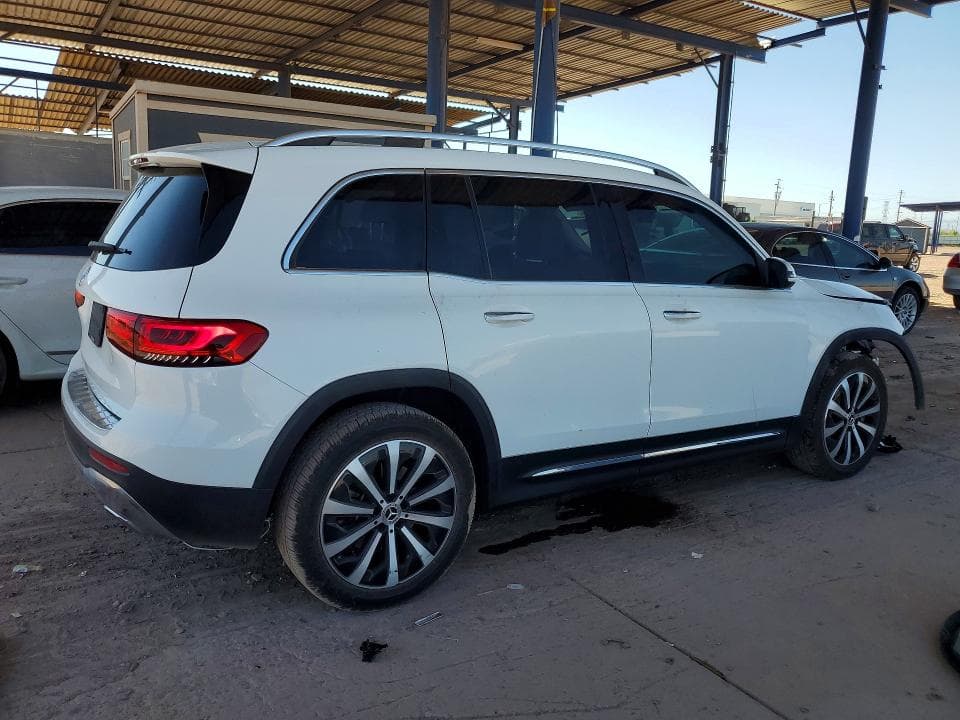 2022 MERCEDES-BENZ GLB 250 3