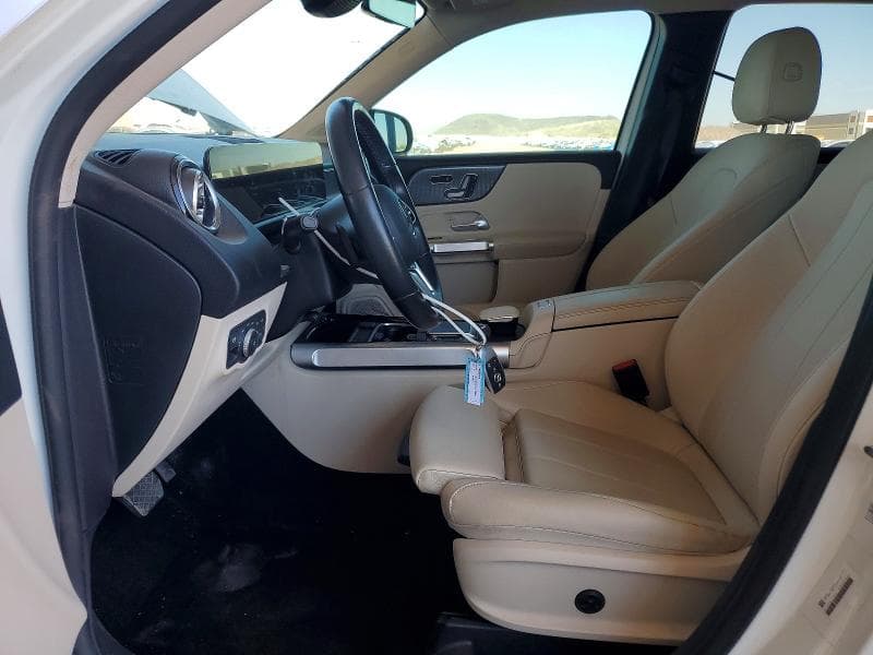 2022 MERCEDES-BENZ GLB 250 7