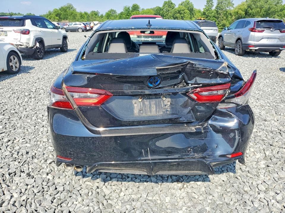 2022 TOYOTA CAMRY HYBRID SE NIGHTSHADE 6