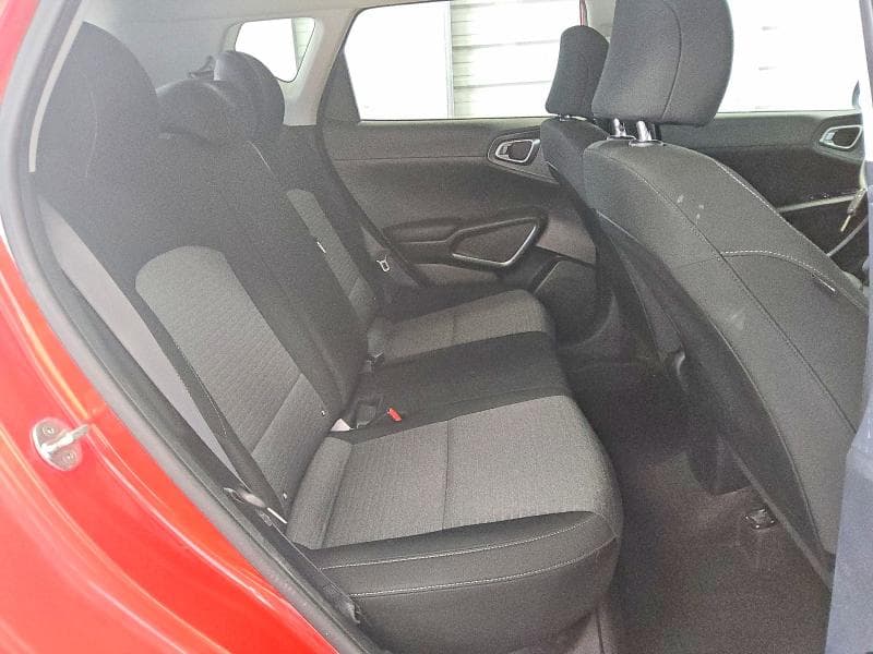 2021 KIA SOUL S 10