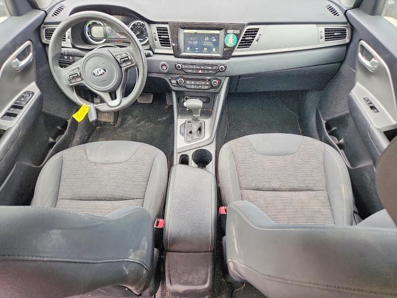 2019 KIA NIRO LX 8