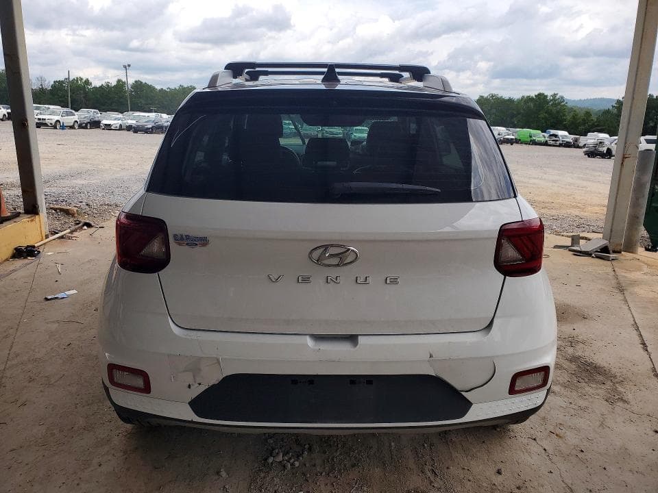 2022 HYUNDAI VENUE LIMITED 6