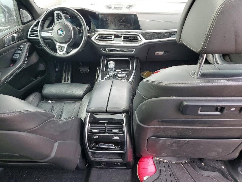 2022 BMW X7 M50I 8