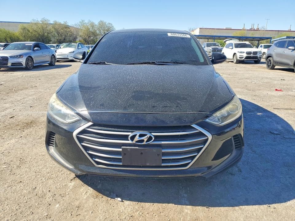 2018 HYUNDAI ELANTRA SE 5