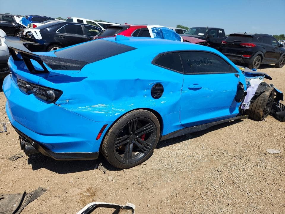 2022 CHEVROLET CAMARO ZL1 3