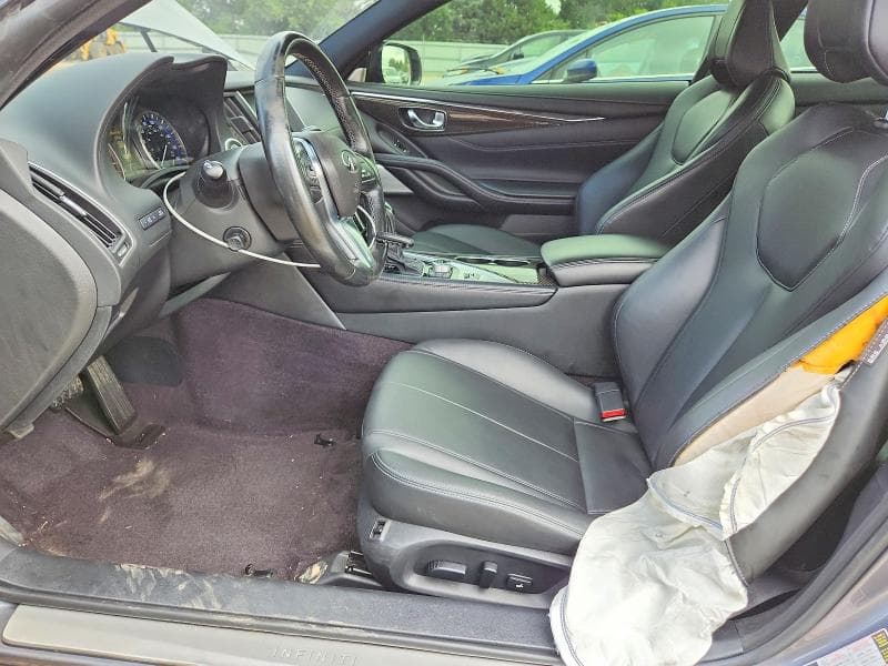 2019 INFINITI Q60 3.0T LUXE 7